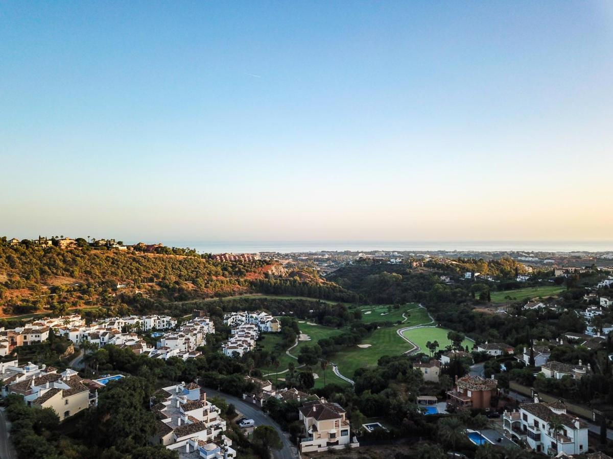 Los Arqueros Golf Apartments Бенахавис Экстерьер фото